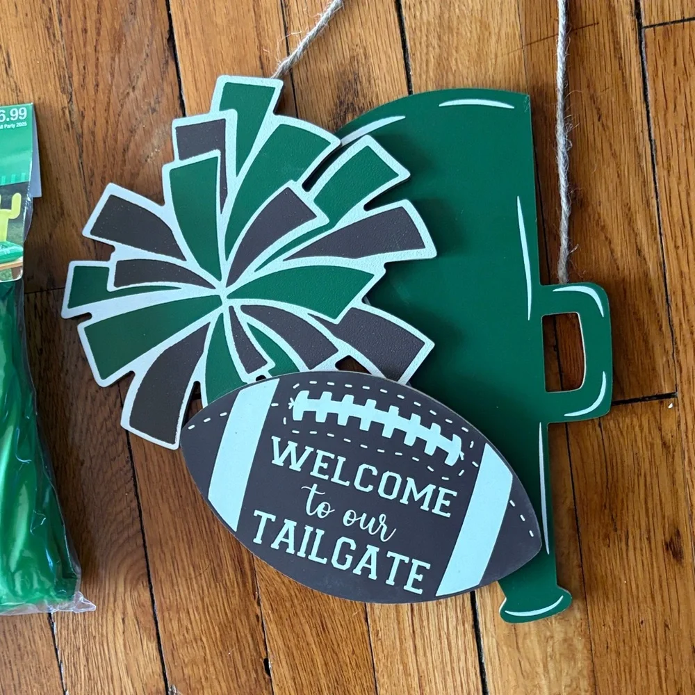 Tailgate Supplies: Inflatable Football Field Cooler and Tailgate Sign Set
